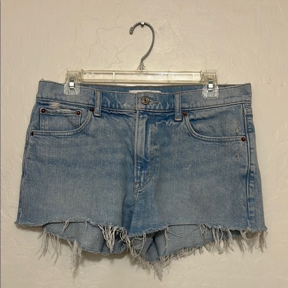 Abercrombie + Fitch The Mom Short Mid Rise Denim Distressed Blue Shorts Modern